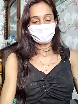 Snapshot of Oleevia chatting on 02.02.25 Oleevia online show from 02.02.25