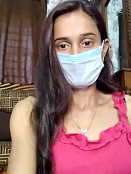 Snapshot of Oleevia chatting on 02.10.25 Oleevia online show from 02.10.25