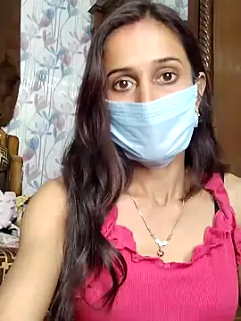 Snapshot of Oleevia chatting on 02.12.25 Oleevia online show from 02.12.25