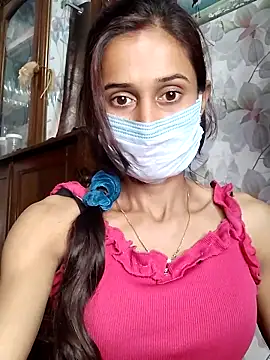 Snapshot of Oleevia chatting on 02.13.25 Oleevia online show from 02.13.25