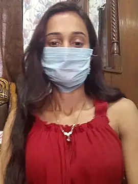 Snapshot of Oleevia chatting on 02.26.25 Oleevia online show from 02.26.25