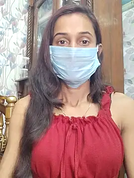 Snapshot of Oleevia chatting on 02.28.25 Oleevia online show from 02.28.25