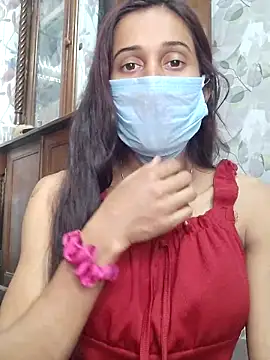 Snapshot of Oleevia chatting on 03.02.25 Oleevia online show from 03.02.25