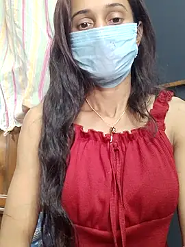 Snapshot of Oleevia chatting on 03.09.25 Oleevia online show from 03.09.25