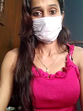 Snapshot of Oleevia chatting on 09.19.25 Oleevia online show from 09.19.25