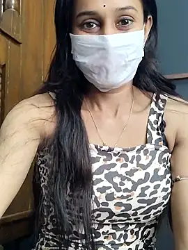 Snapshot of Oleevia chatting on 12.15.25 Oleevia online show from 12.15.25