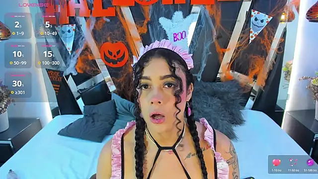 antonelllepiercee online show from 10.22.25