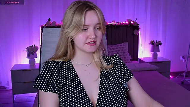 KellyPoter online show from 06.04.26