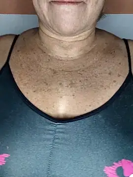 Kasandra Ho online show from 09.16.25