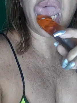 Kasandra Ho online show from 09.27.25