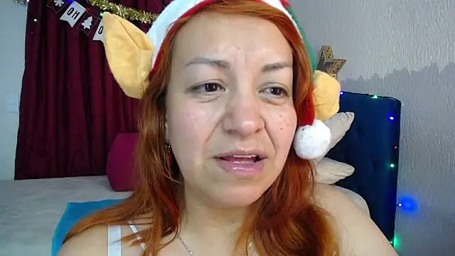 Snapshot of Delilah_Belmont chatting on 12.23.24 Delilah Belmont online show from 12.23.24