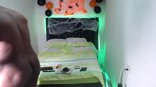 EbonyAscend online show from 10.14.25