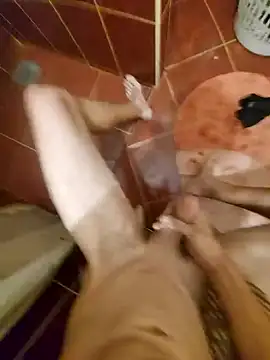 Snapshot of Deniell-01 chatting on 09.16.25 Deniell-01 online show from 09.16.25