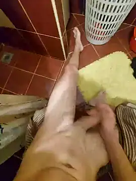 Snapshot of Deniell-01 chatting on 11.13.25 Deniell-01 online show from 11.13.25