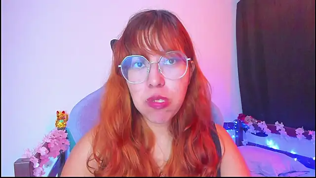  Moon Johnson online show from 11.04.25