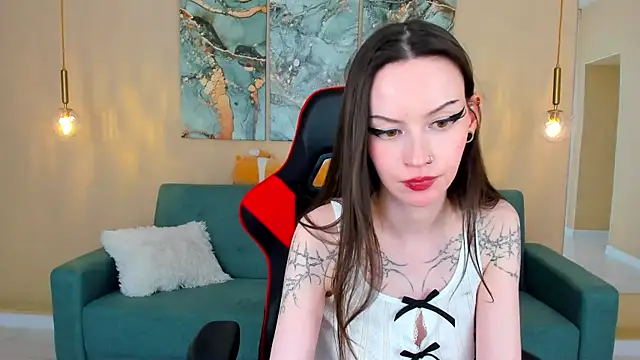 KittiMissi online show from 03.14.25