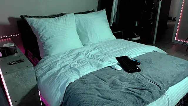 Tanya M online show from 12.08.24