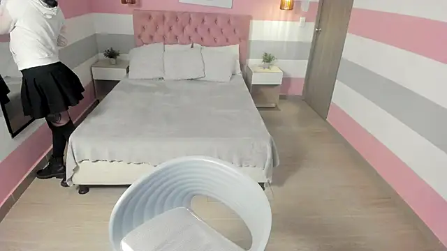 Snapshot of Carol_Pinter chatting on 01.06.25 Carol Pinter online show from 01.06.25