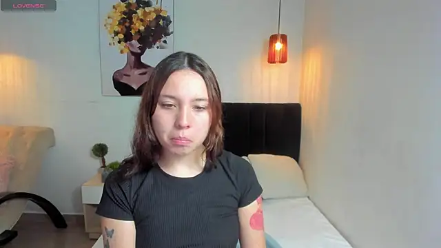 Snapshot of Carol_Pinter chatting on 02.04.25 Carol Pinter online show from 02.04.25