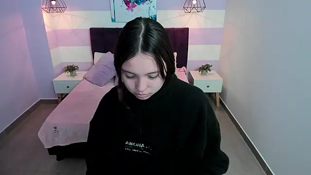 Snapshot of Carol_Pinter chatting on 03.20.25 Carol Pinter online show from 03.20.25