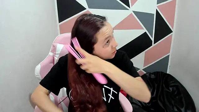 Snapshot of Carol_Pinter chatting on 09.27.25 Carol Pinter online show from 09.27.25