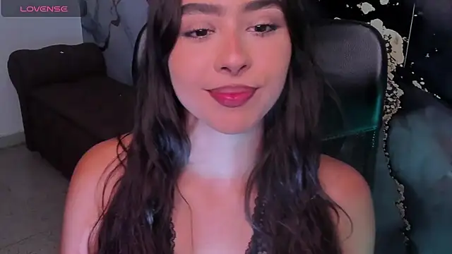 Danielacossio online show from 11.20.25