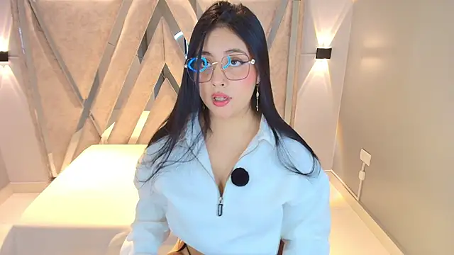 Annie9  online show from 01.09.26