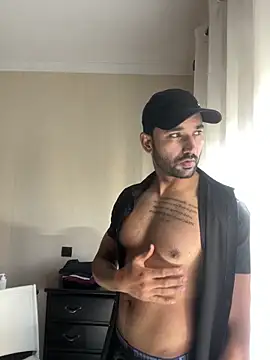 Snapshot of ali_babachapter2 chatting on 12.26.24 ali babachapter2 online show from 12.26.24