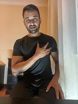 Snapshot of ali_babachapter2 chatting on 12.29.24 ali babachapter2 online show from 12.29.24