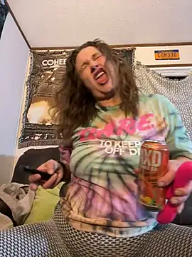 Snapshot of IvanaPlenty chatting on 01.06.25 IvanaPlenty online show from 01.06.25