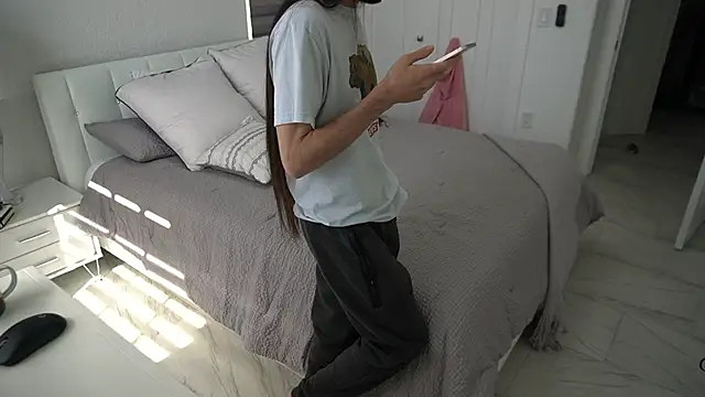 Your Ice cream online show from 02.12.25