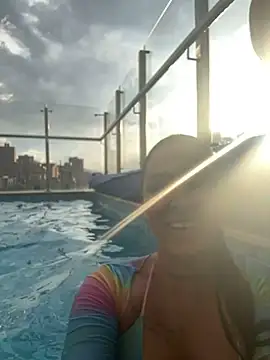 paisitahot1975 online show from 01.08.25