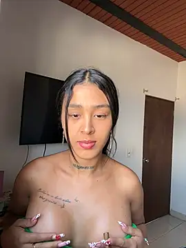 paisitahot1975 online show from 01.21.25