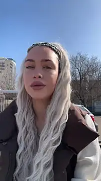 KikiWatson online show from 03.11.26