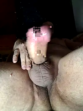 Snapshot of Kommen7472 chatting on 12.15.25 Kommen7472 online show from 12.15.25