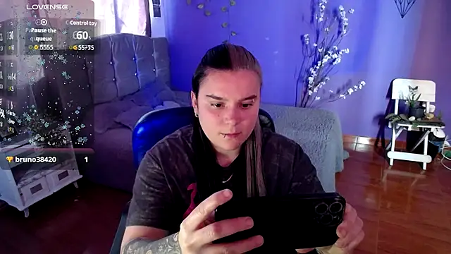 Nika 1  online show from 12.16.25