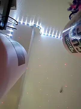 thatonespicychick online show from 01.27.25