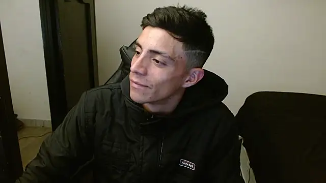 Snapshot of kv___xxx_ chatting on 11.02.25 kv xxx online show from 11.02.25