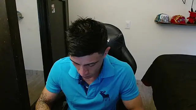 Snapshot of kv___xxx_ chatting on 11.07.25 kv xxx online show from 11.07.25