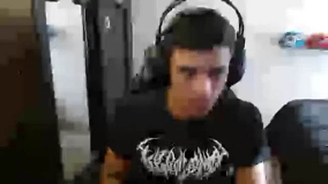 Snapshot of kv___xxx_ chatting on 12.16.25 kv xxx online show from 12.16.25