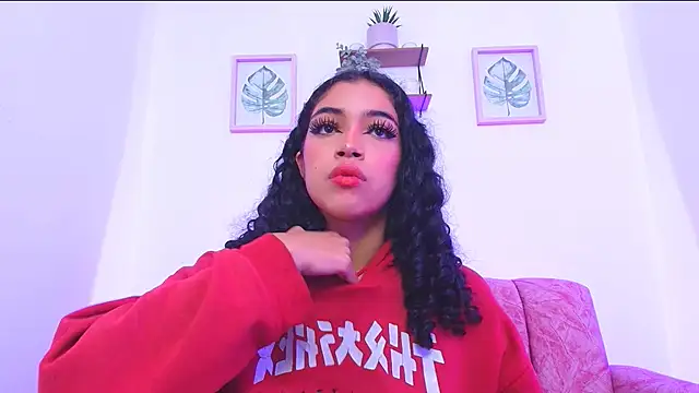 Snapshot of Sara_Jhonson chatting on 12.16.24 Sara Jhonson online show from 12.16.24