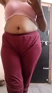 Snapshot of sneha_telugu_girl chatting on 02.20.25 sneha telugu girl online show from 02.20.25