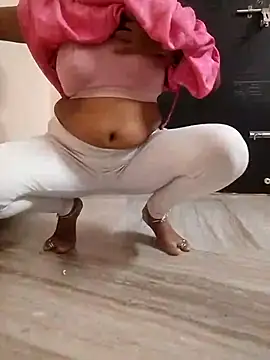 Snapshot of sneha_telugu_girl chatting on 03.02.25 sneha telugu girl online show from 03.02.25