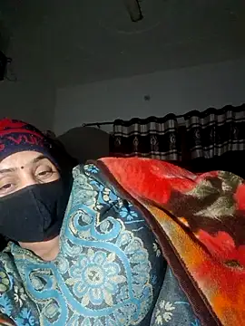 menakshiiikaur online show from 12.18.25