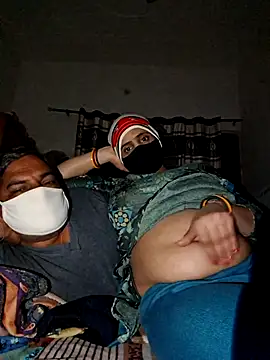 Snapshot of menakshiiikaur chatting on 01.12.26 menakshiiikaur online show from 01.12.26