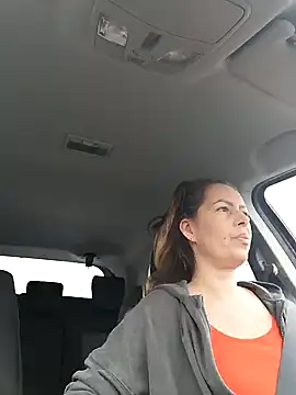 Snapshot of uber_babe chatting on 12.29.24 uber babe online show from 12.29.24