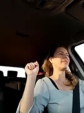 Snapshot of uber_babe chatting on 01.02.25 uber babe online show from 01.02.25