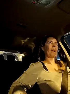 Snapshot of uber_babe chatting on 01.02.25 uber babe online show from 01.02.25