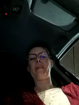 Snapshot of uber_babe chatting on 03.03.25 uber babe online show from 03.03.25