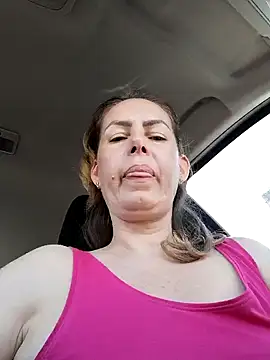 Snapshot of uber_babe chatting on 03.07.25 uber babe online show from 03.07.25